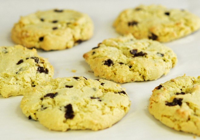  Cookies  aux p pites de chocolat sans gluten  la pur e d  